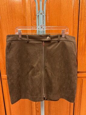 Apt. 9 Olive Faux-Suede Front-Zip Mini Skirt